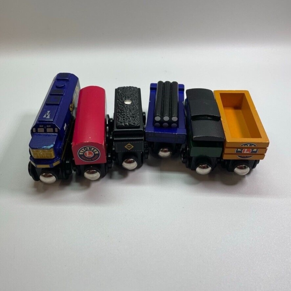 Lot of 6‎ Maxim Enterprises Lionel Heritage 2006 Wooden Train Cars Sante Fe